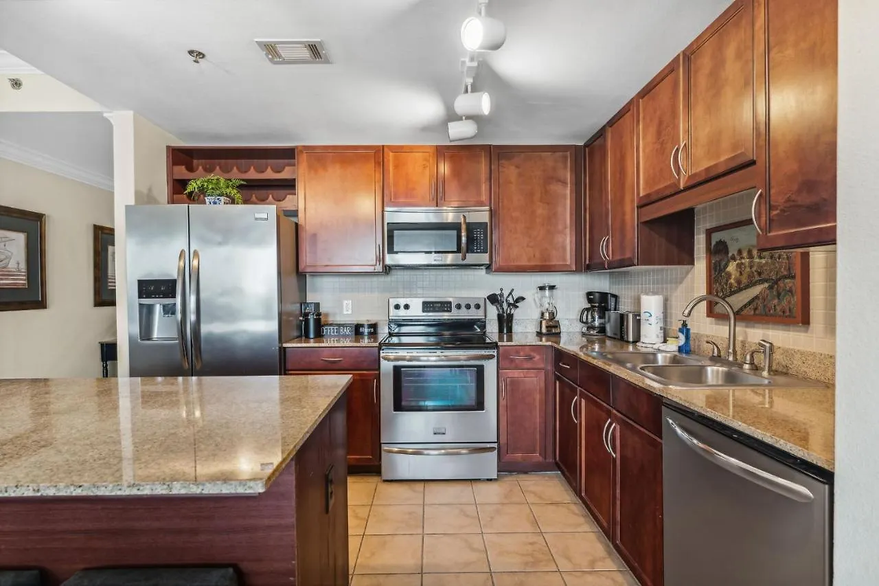 Nyaraló Hello Sunshine At Laketown Wharf #1830 By Nautical Properties Panama City Beach